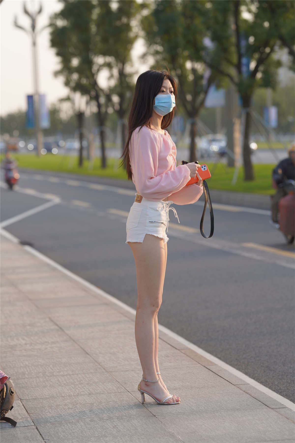 图片[2]-[魔镜原创摄影]点点街拍作品 “牧羊”女孩-日更街拍