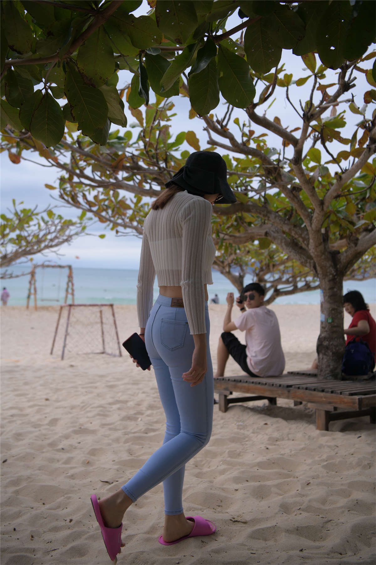 图片[2]-[魔镜原创摄影]一只麋鹿摄影作品 小憩-02-日更街拍