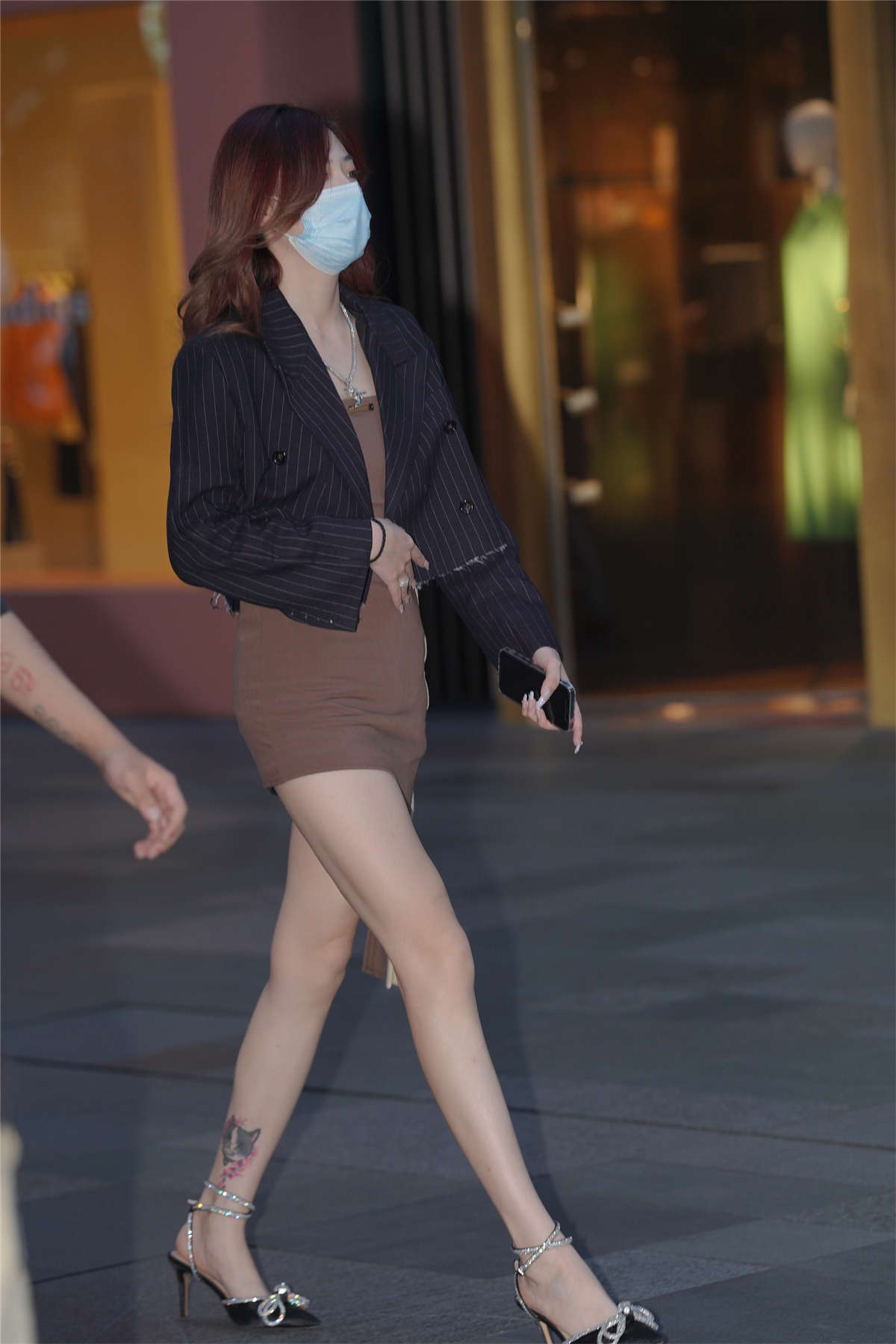 时尚短西装-日更街拍