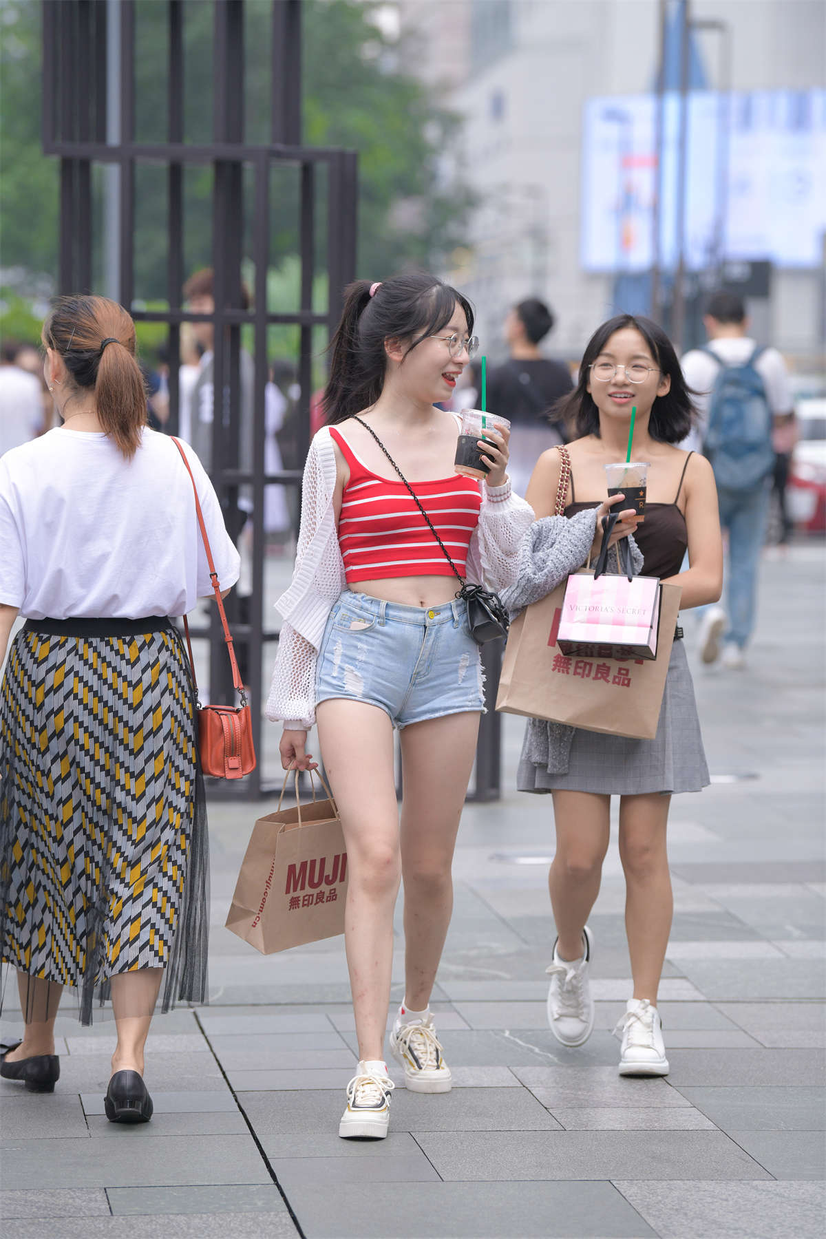 图片[2]-青春靓丽少女-日更街拍