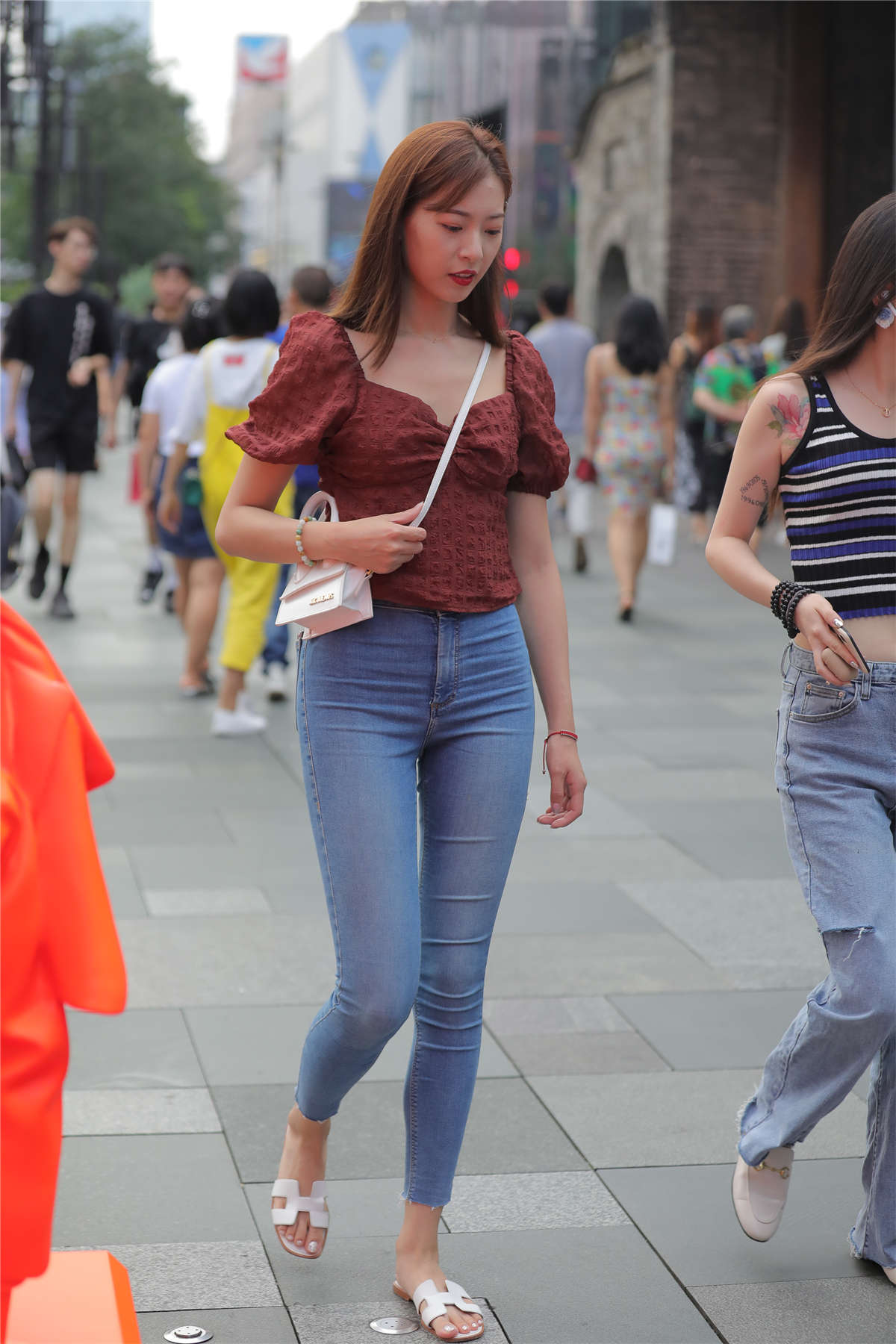 图片[2]-清秀美丽牛仔裤-日更街拍