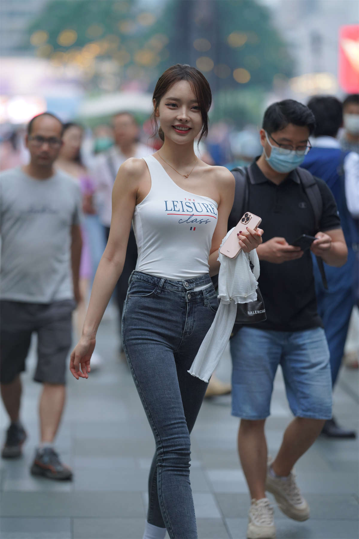 图片[2]-牛仔裤修身百搭-日更街拍