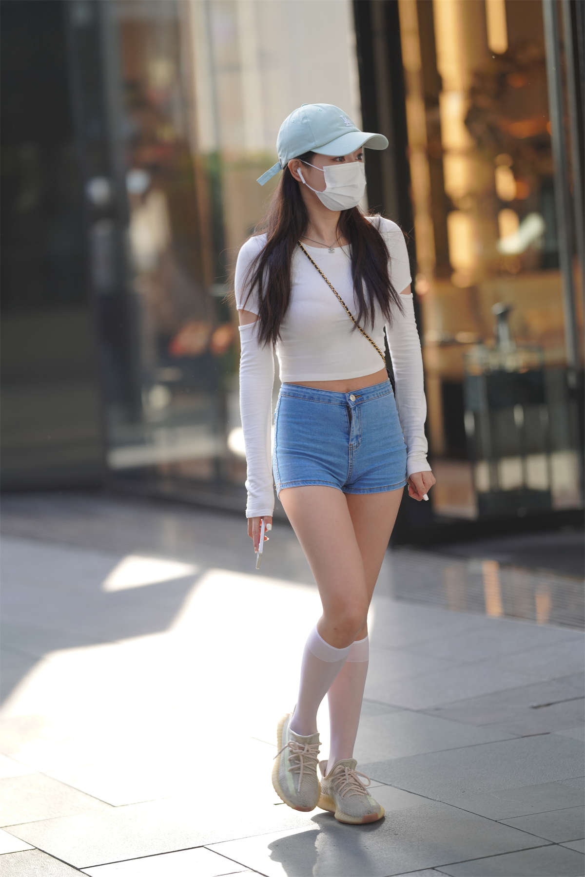 图片[2]-青春靓丽短裤搭配-日更街拍