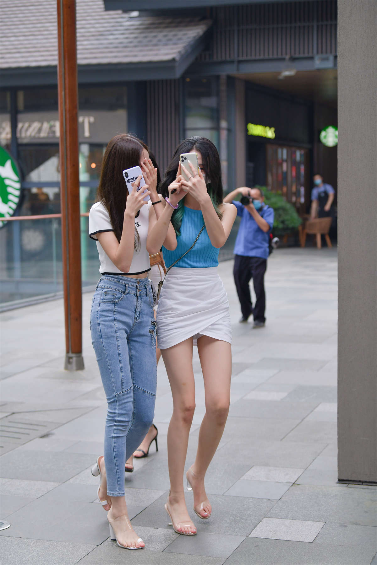 图片[2]-高挑靓丽姐妹花-日更街拍