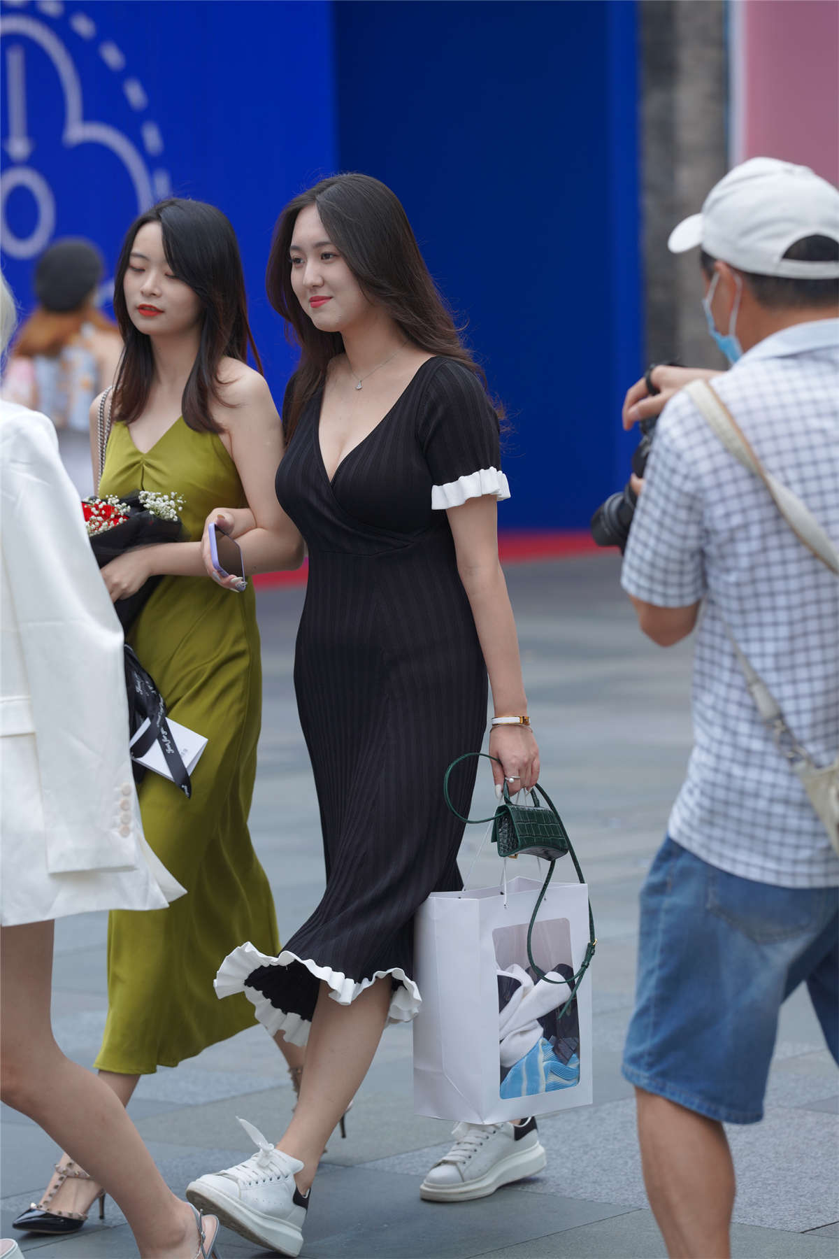 图片[2]-微胖是最爱-日更街拍