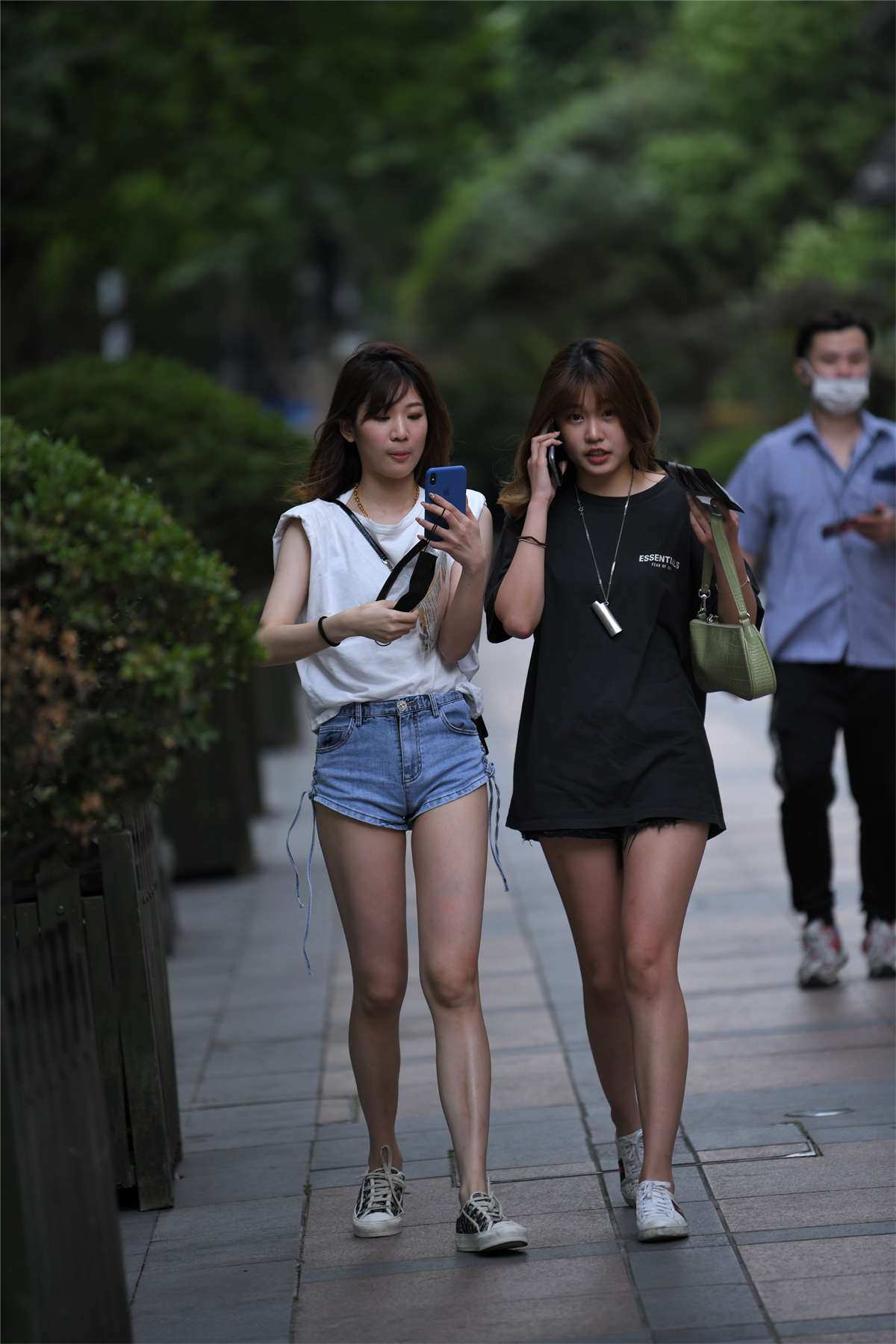 图片[2]-高腰短裤-日更街拍