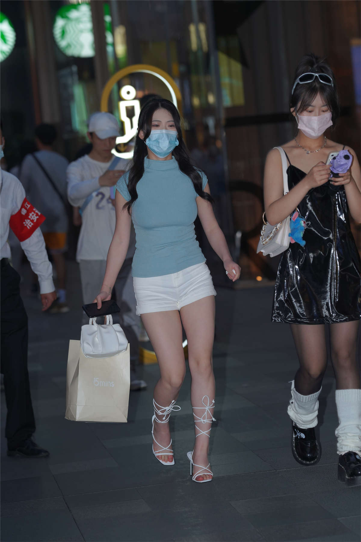 图片[2]-高跟气质美女-日更街拍