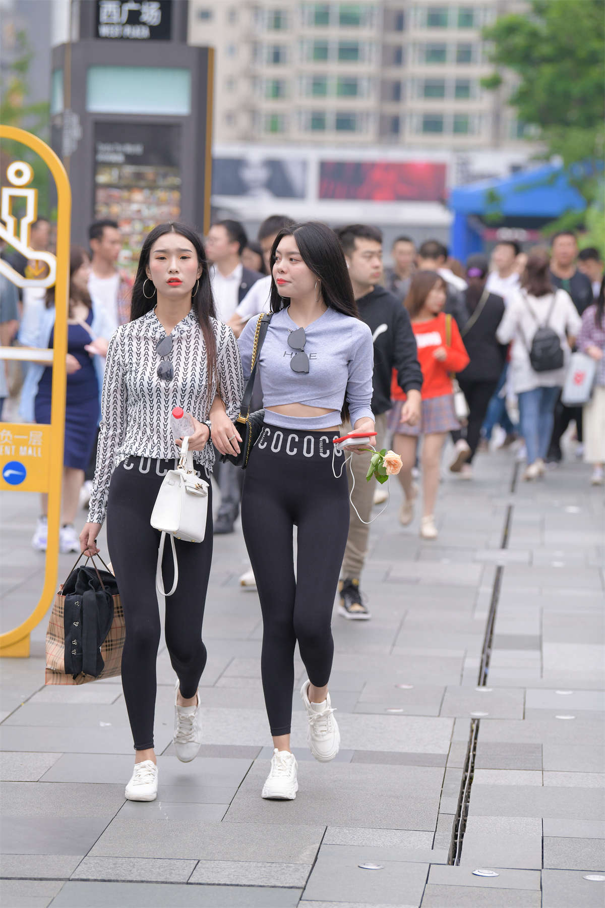 图片[2]-青春活力满满-日更街拍