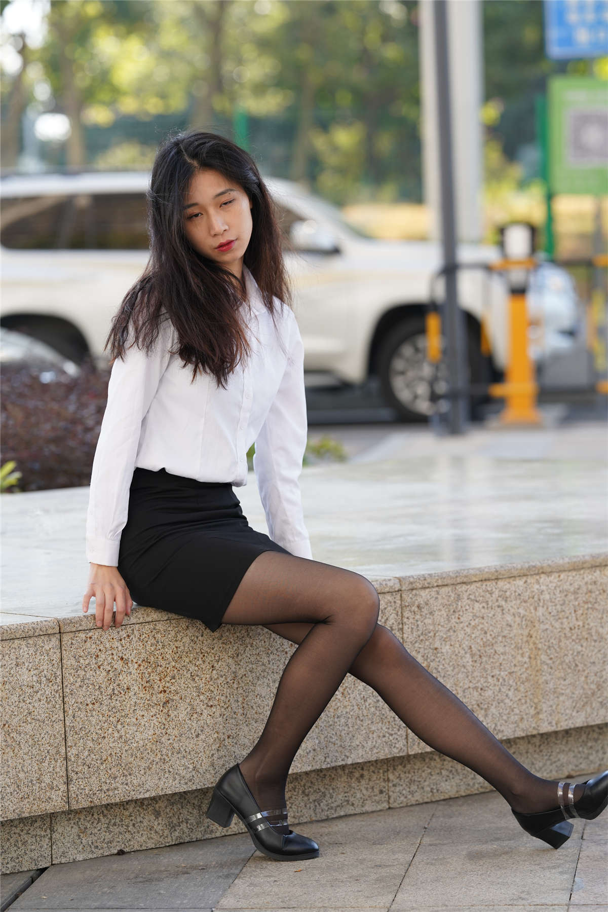 图片[2]-[魔镜原创摄影]影行者街拍作品 OL范黑丝有点感觉-日更街拍