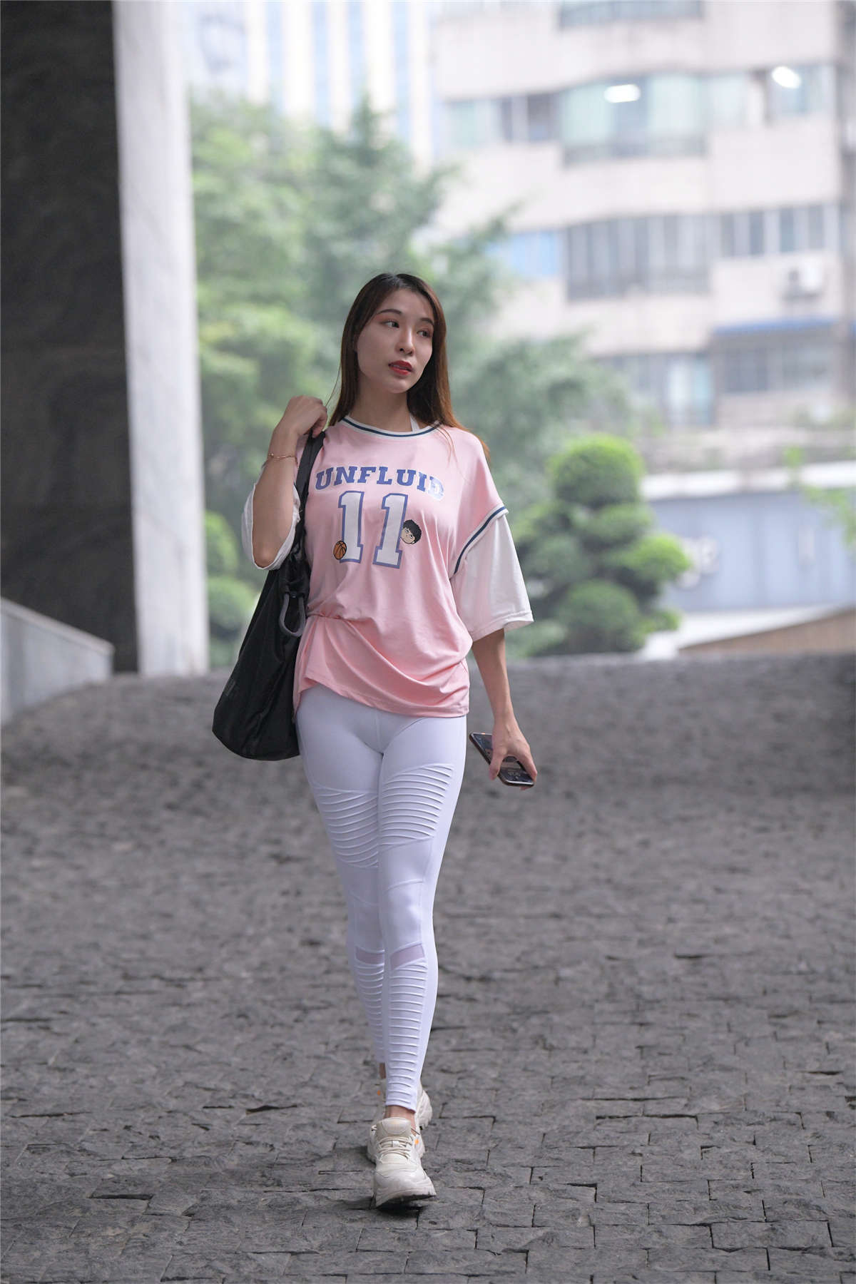 图片[2]-[魔镜原创摄影]一始街拍作品 雨后时光-日更街拍