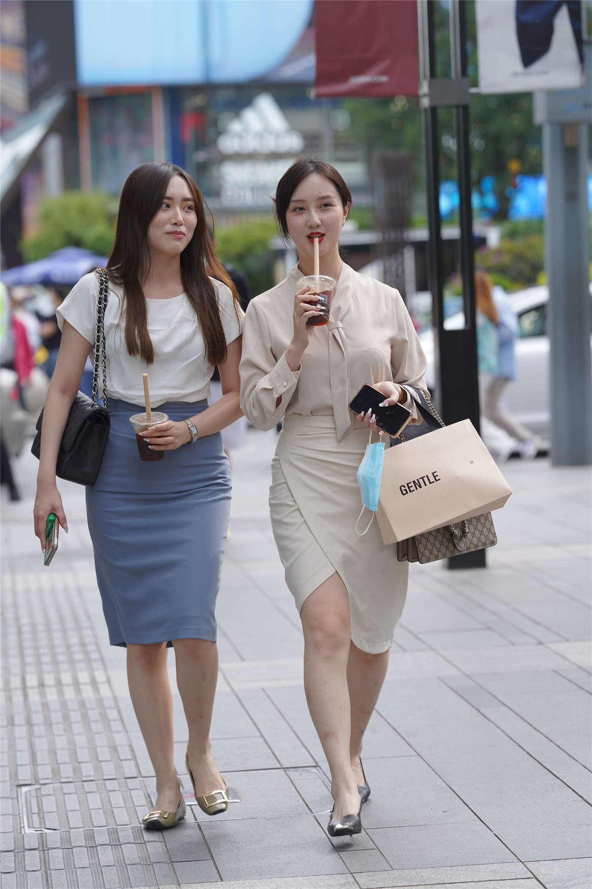 图片[2]-气质姐妹花-日更街拍