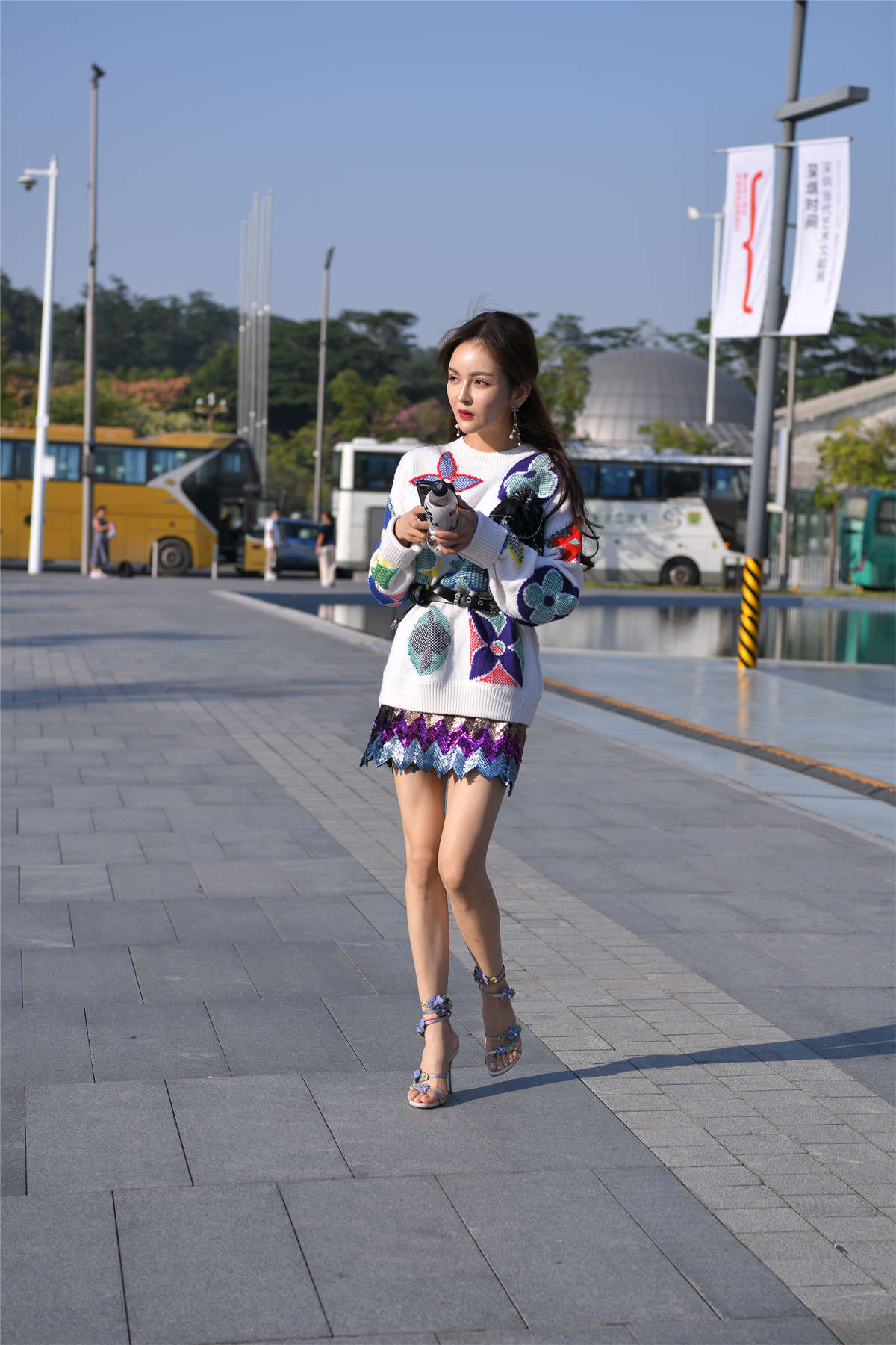 图片[2]-可爱卡通风裙装-日更街拍