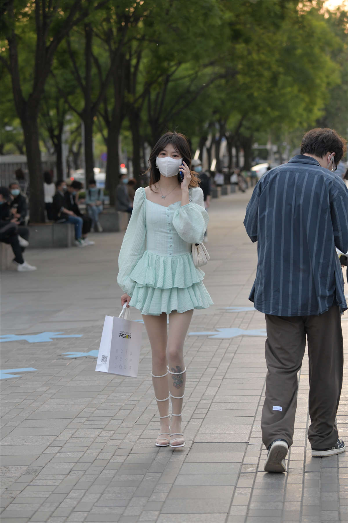 图片[2]-清秀果绿色-日更街拍