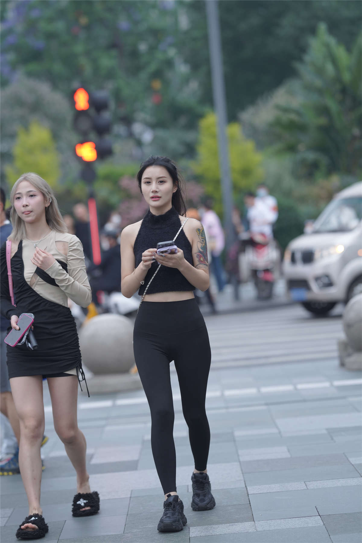 图片[2]-黑色瑜伽运动装-日更街拍