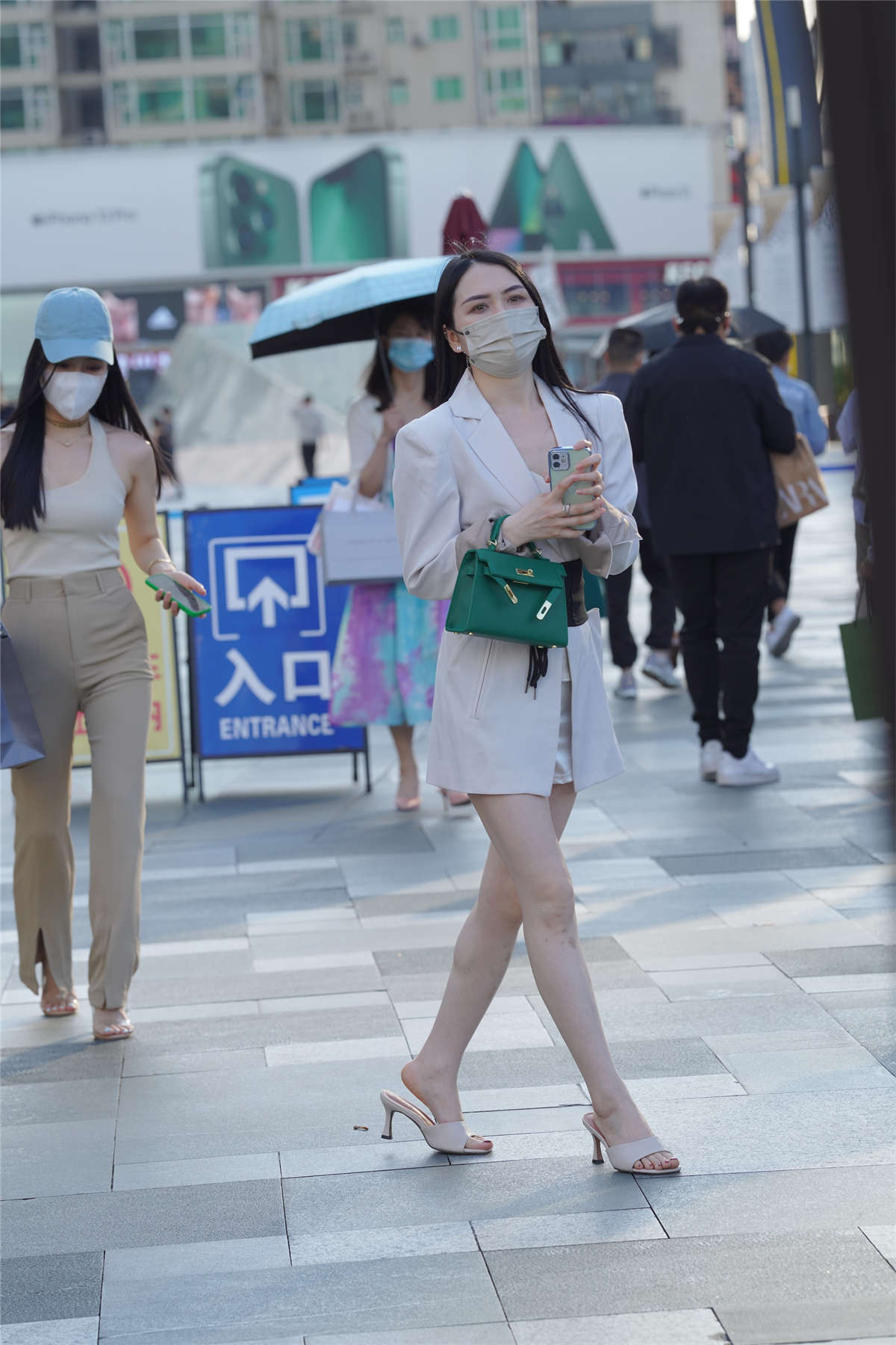 优雅气质西装外套-日更街拍