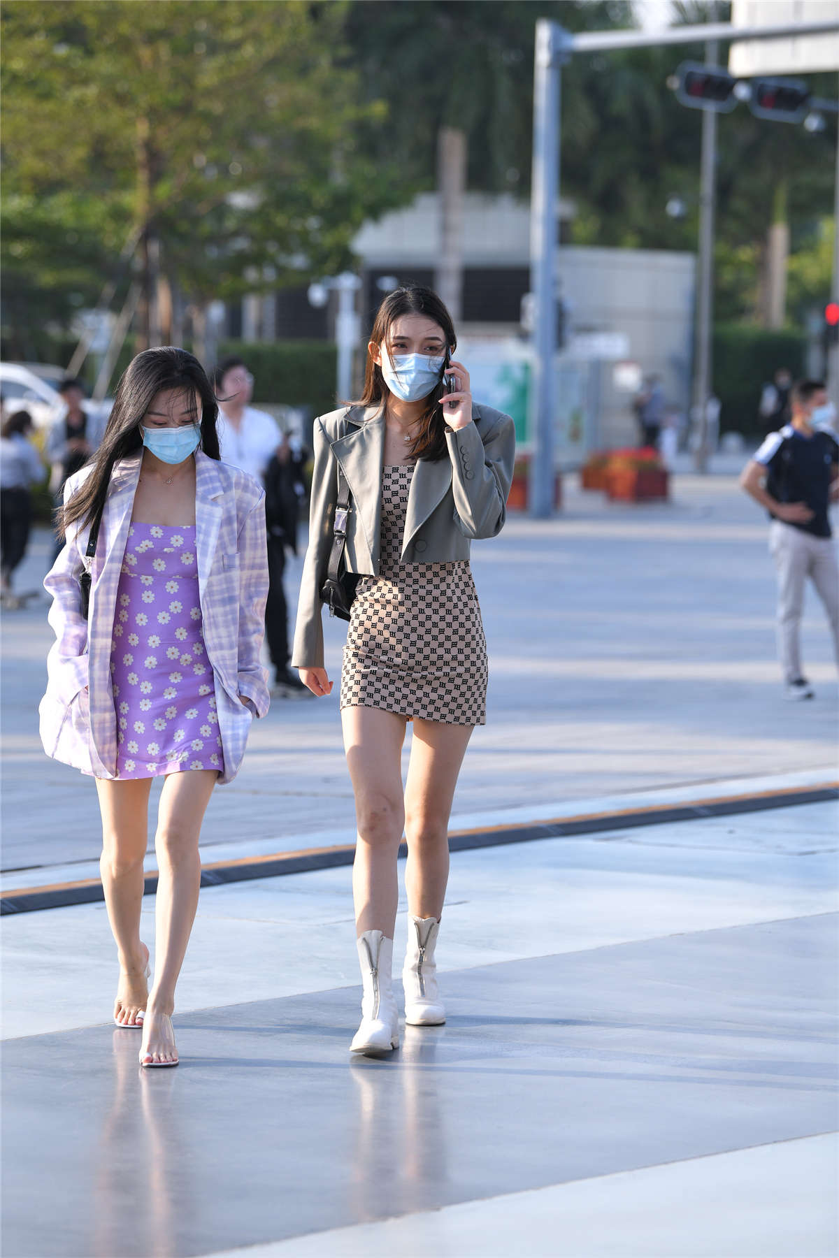 高挑靓丽-日更街拍