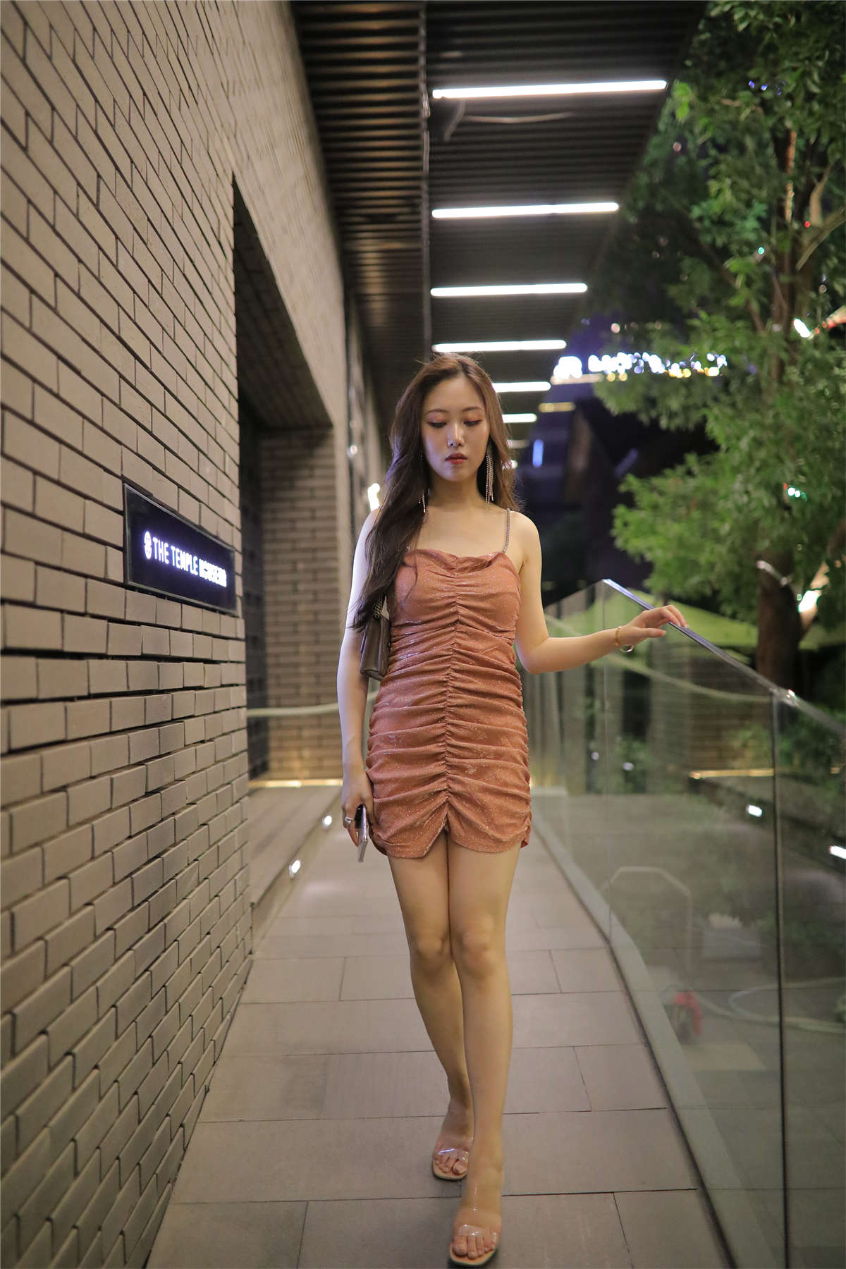 图片[2]-[魔镜原创摄影]玲玲街拍作品 第六季 没有你的夏天-日更街拍