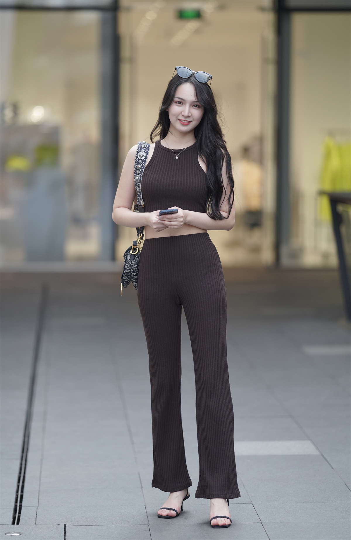 咖色精致生活-日更街拍