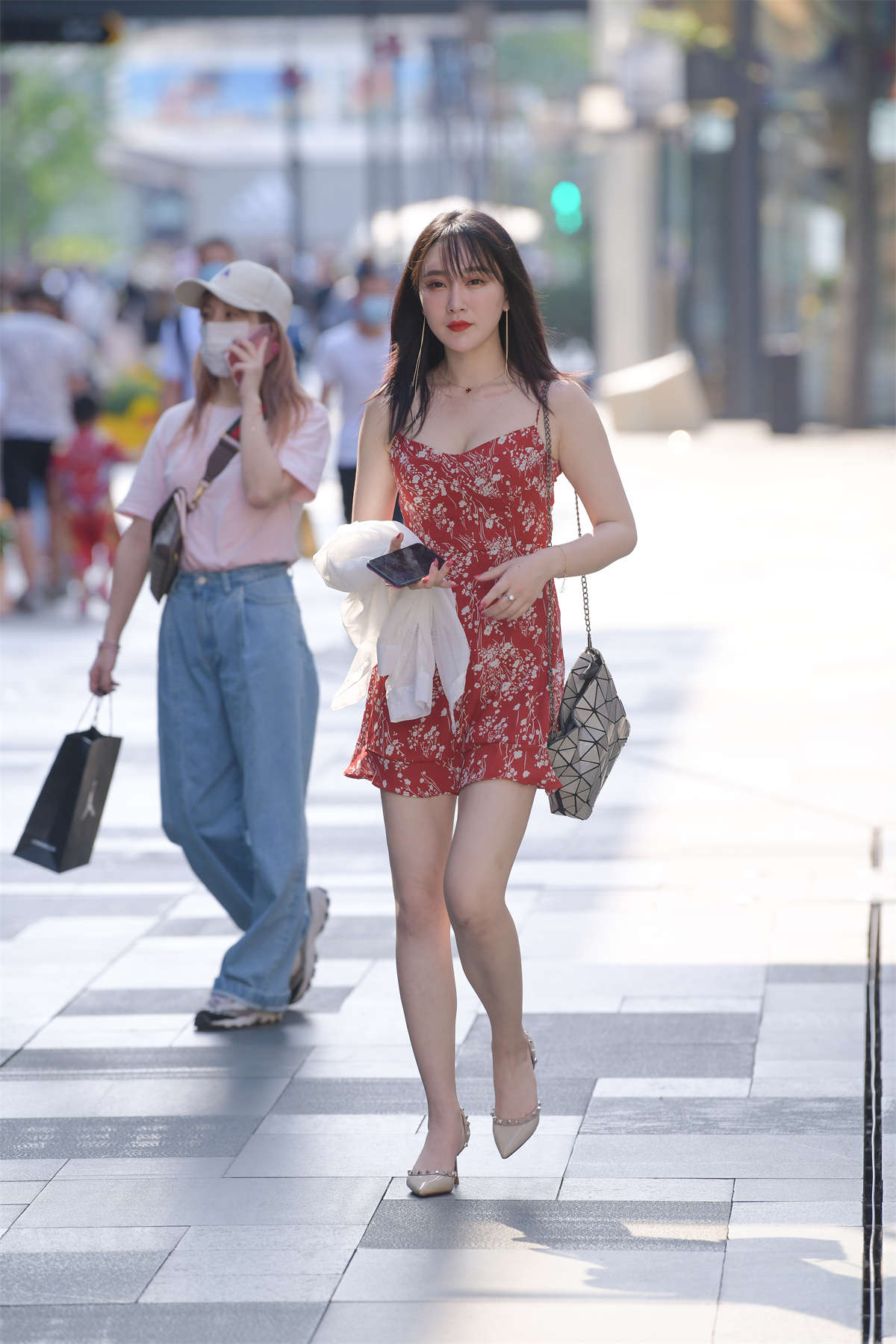 图片[2]-甜美碎花裙-日更街拍