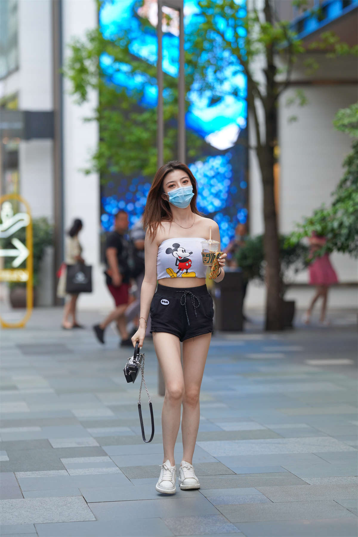 图片[2]-幸福的米老鼠-日更街拍