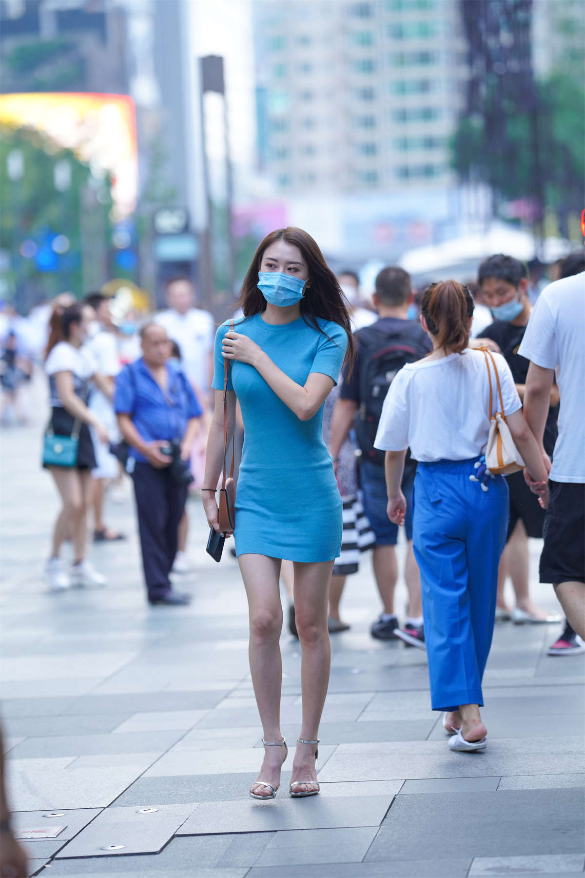 图片[2]-温柔蓝色针织裙-日更街拍