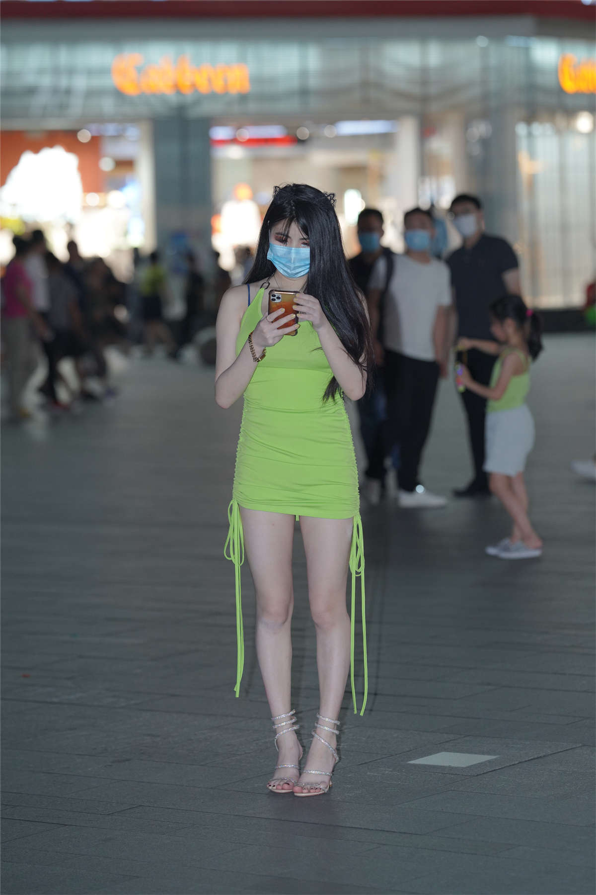 图片[2]-青春荧光绿-日更街拍