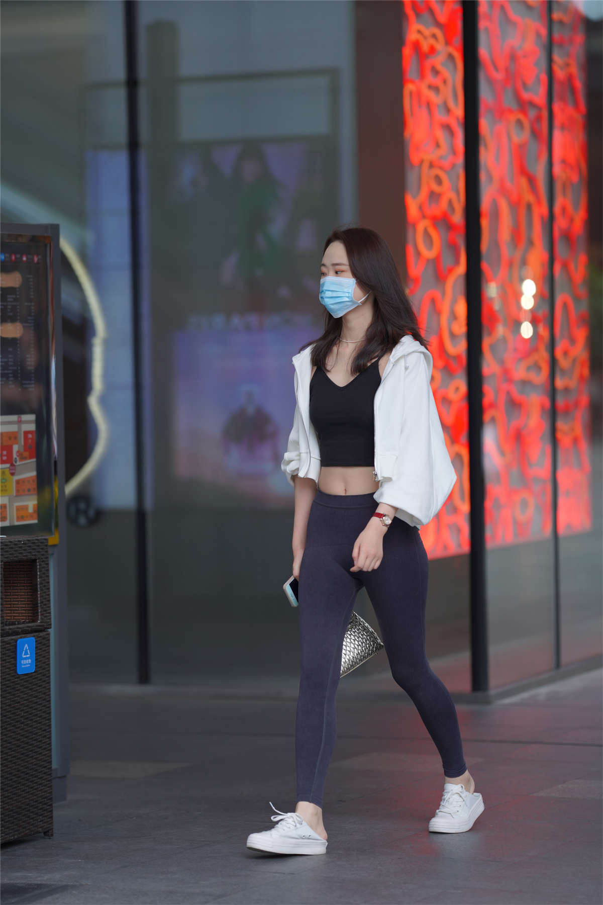 图片[2]-瑜伽裤紧身衣-日更街拍