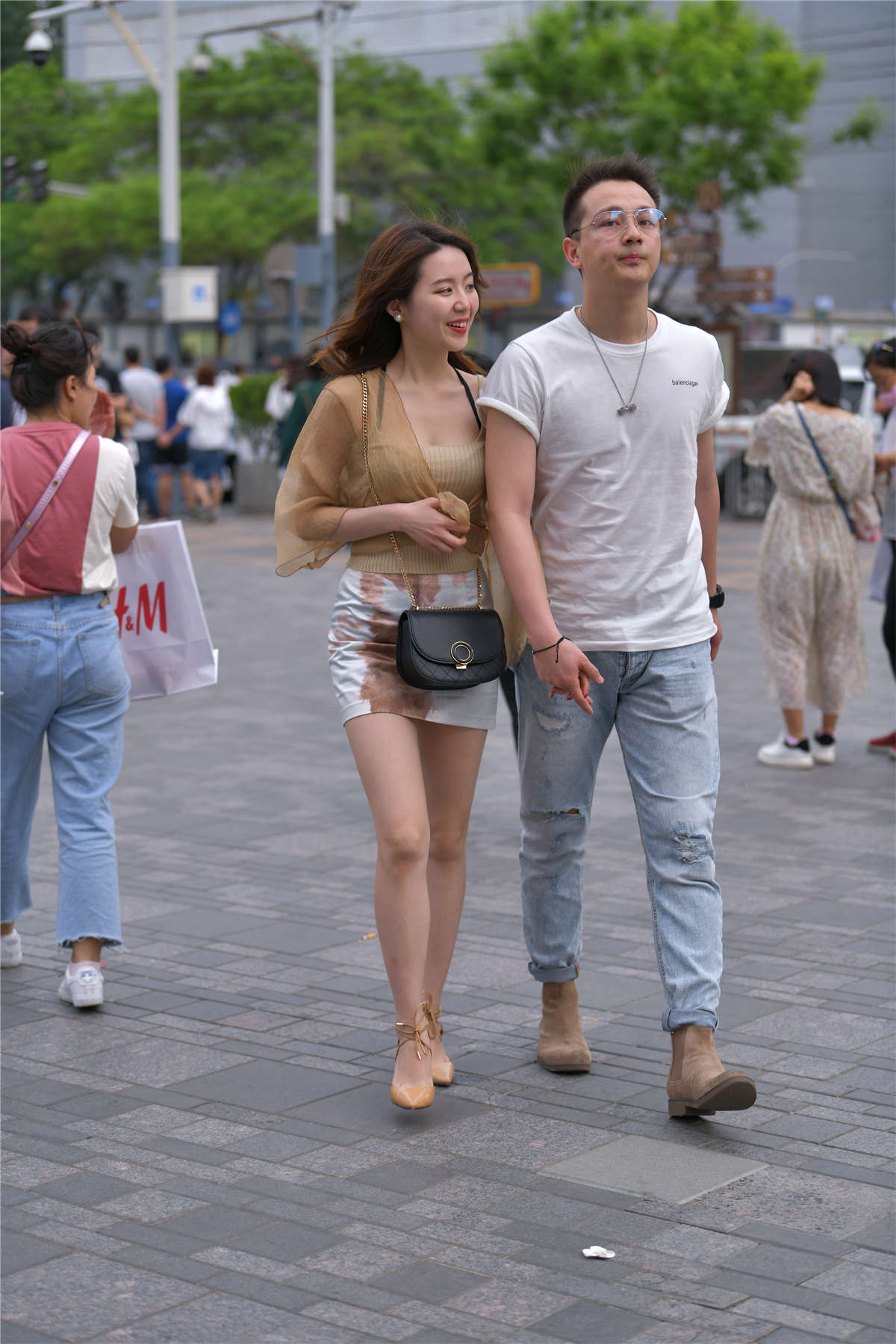 图片[2]-晕染风气质通勤搭配-日更街拍