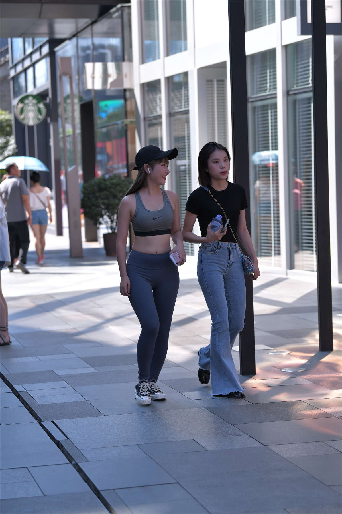 图片[2]-甜美运动风-日更街拍