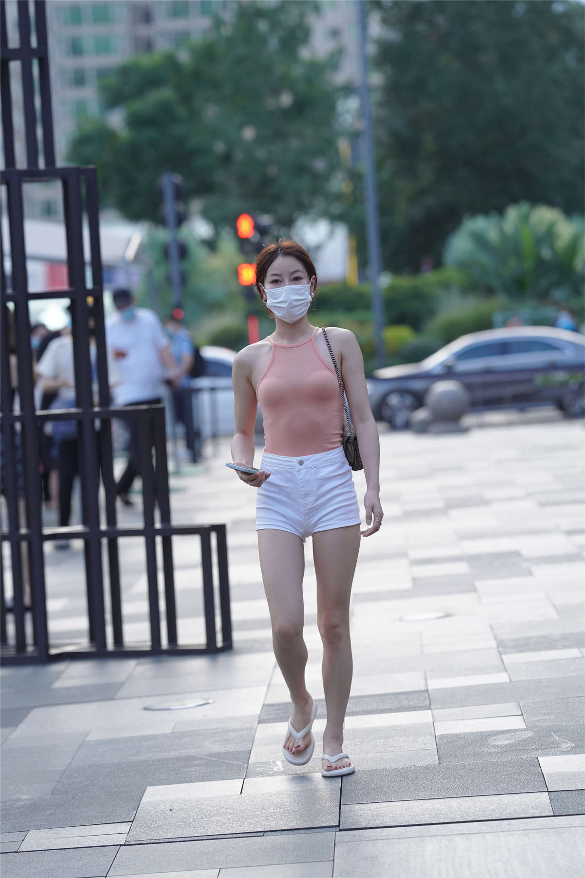 图片[2]-粉白搭配减龄-日更街拍