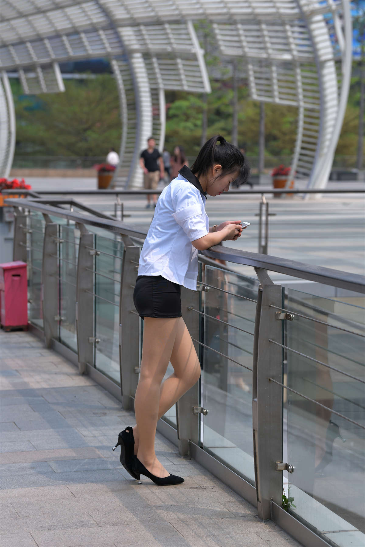 图片[2]-[魔镜原创摄影]吾皇爱丝街拍作品 – 打工妹的一天-日更街拍