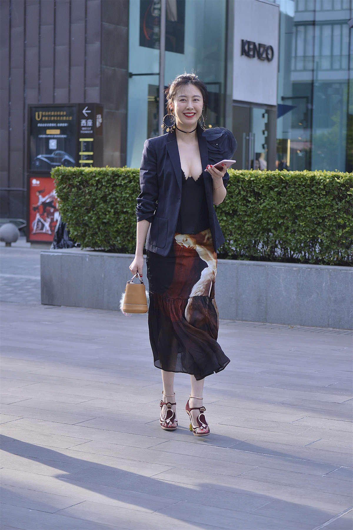 图片[2]-大气迷人西装外套-日更街拍