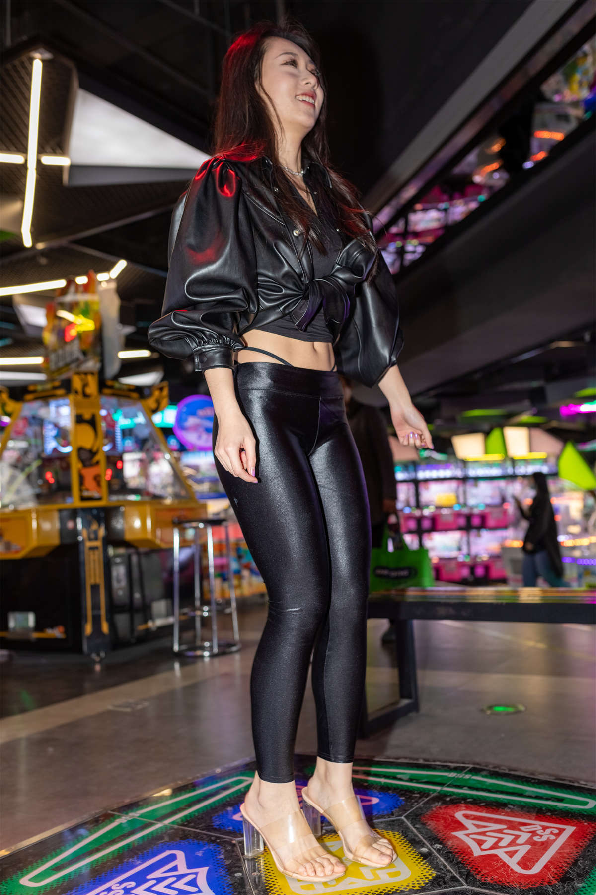 [魔镜原创摄影]凯恩街拍作品 - 靠近一点-日更街拍