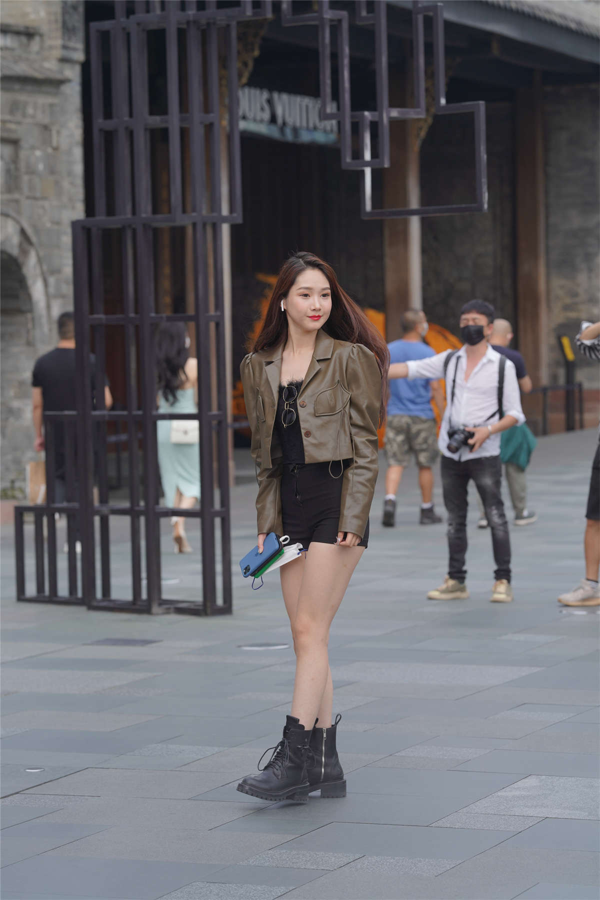 图片[2]-短靴短裤搭配-日更街拍