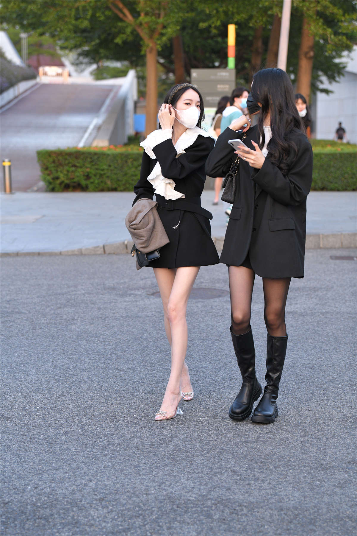 图片[2]-永不过时的配色-日更街拍