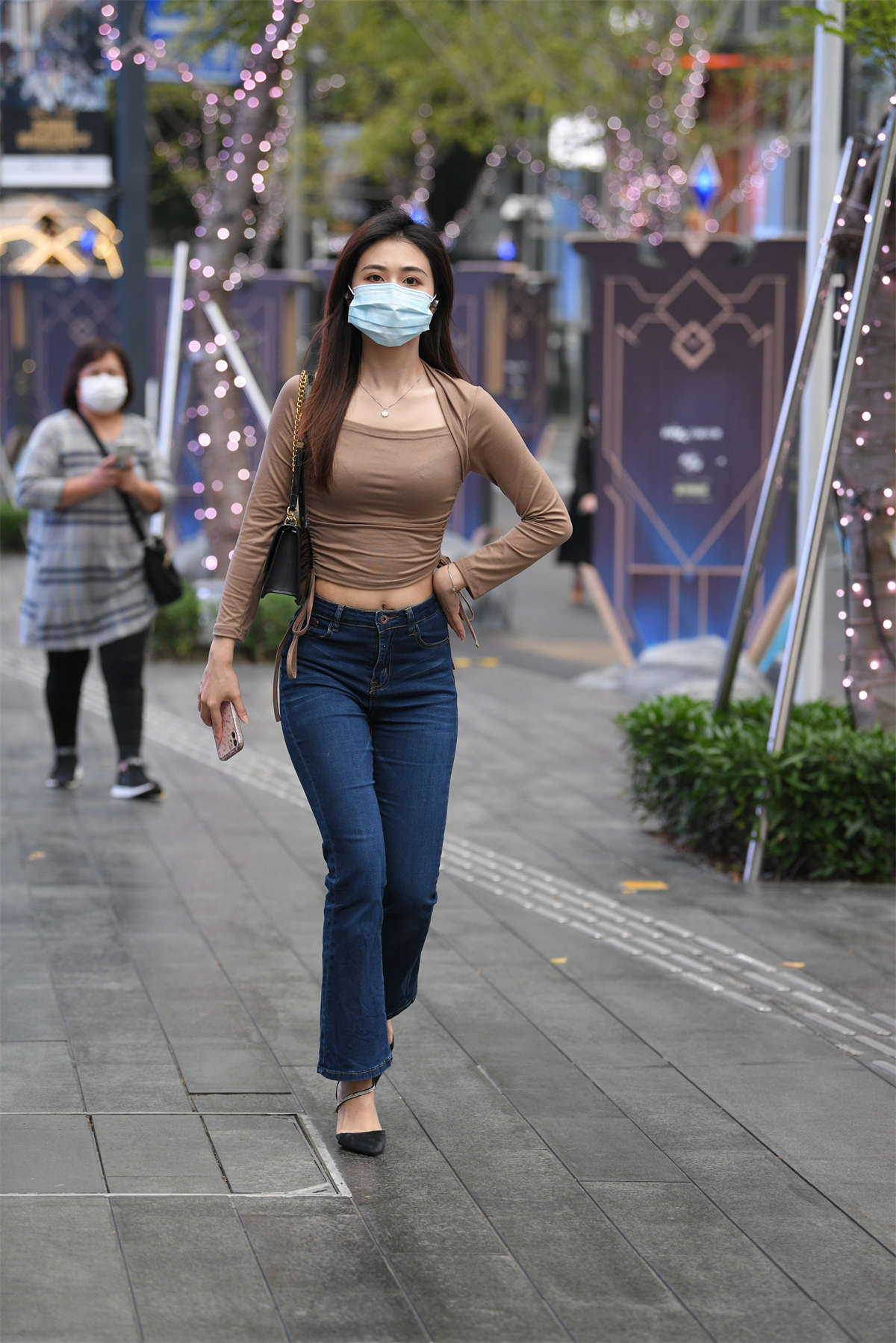 高跟牛仔裤-日更街拍