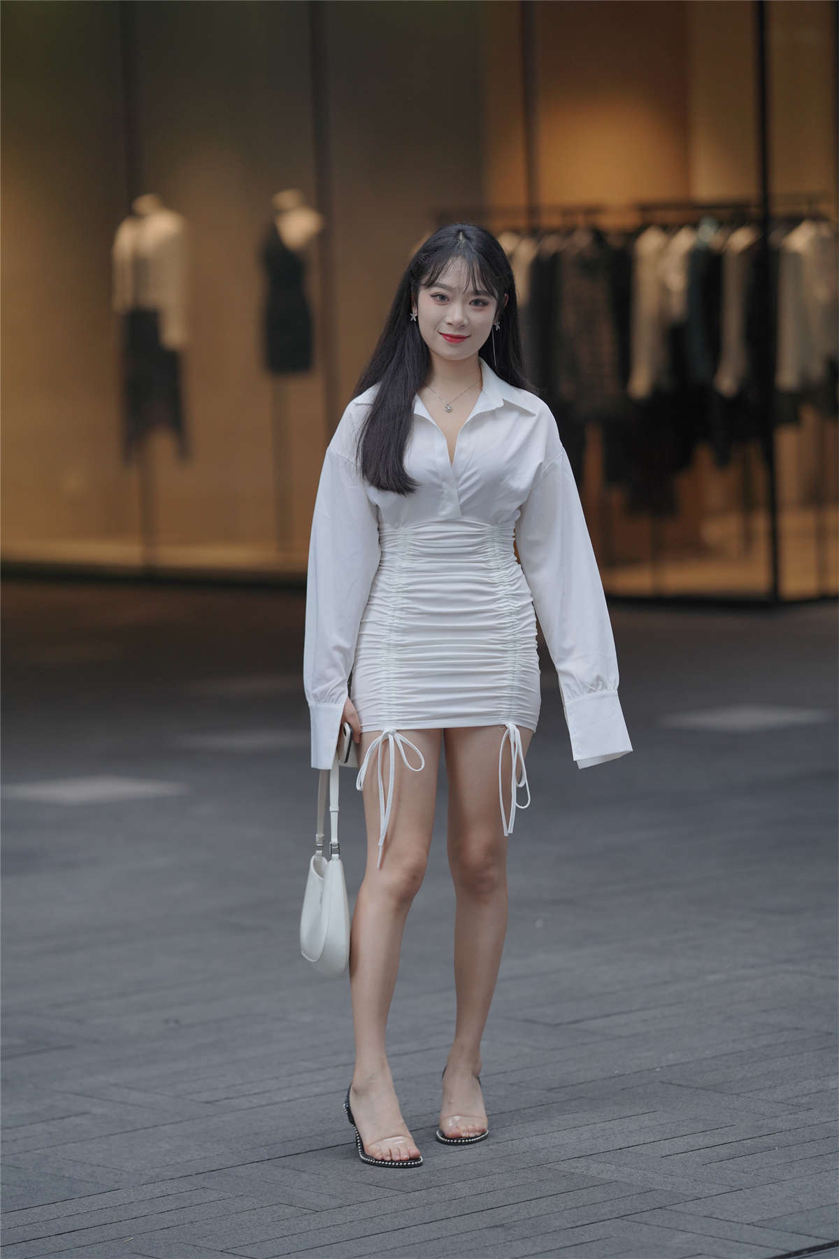 图片[2]-白色包臀裙-日更街拍