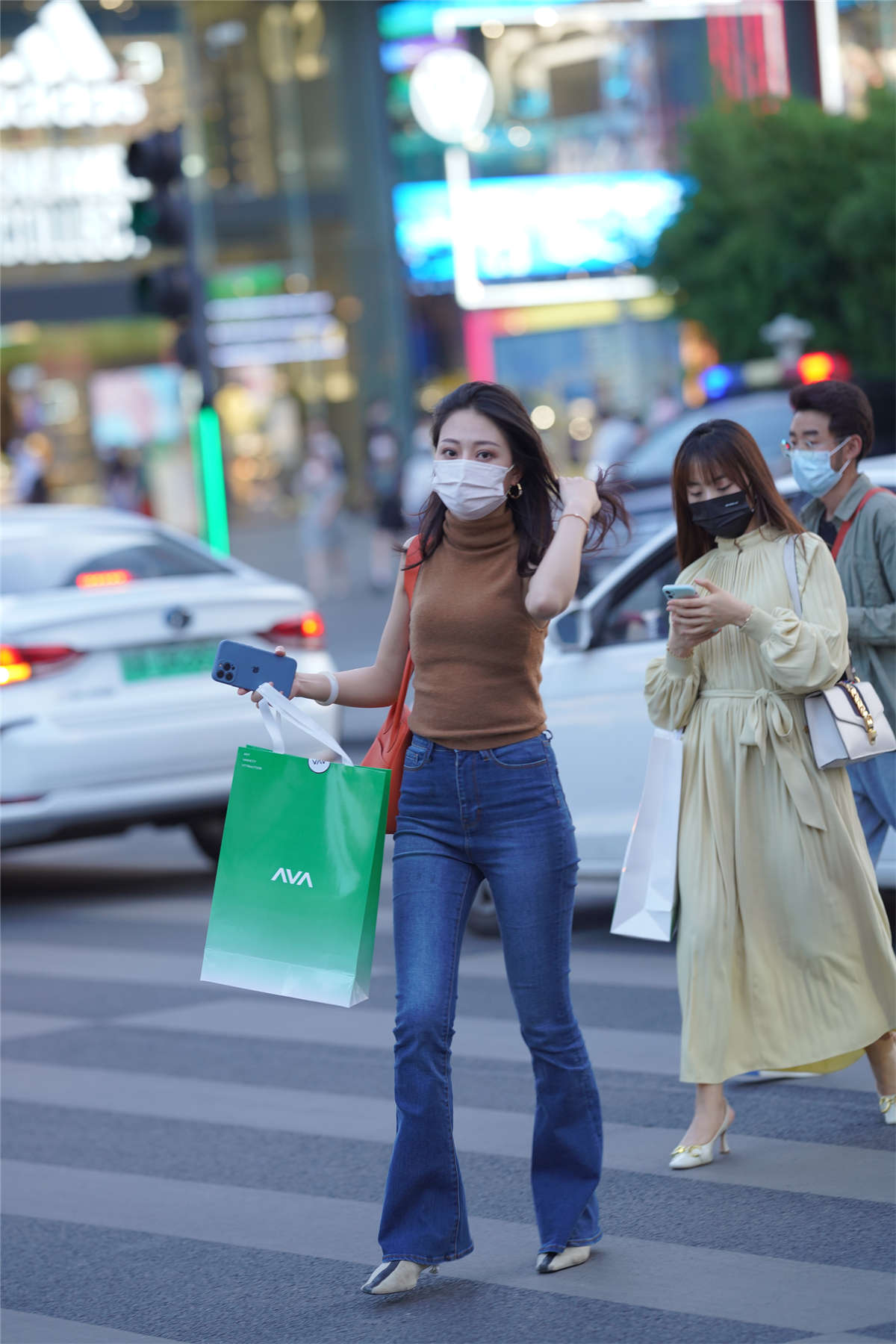 图片[2]-喇叭牛仔裤-日更街拍