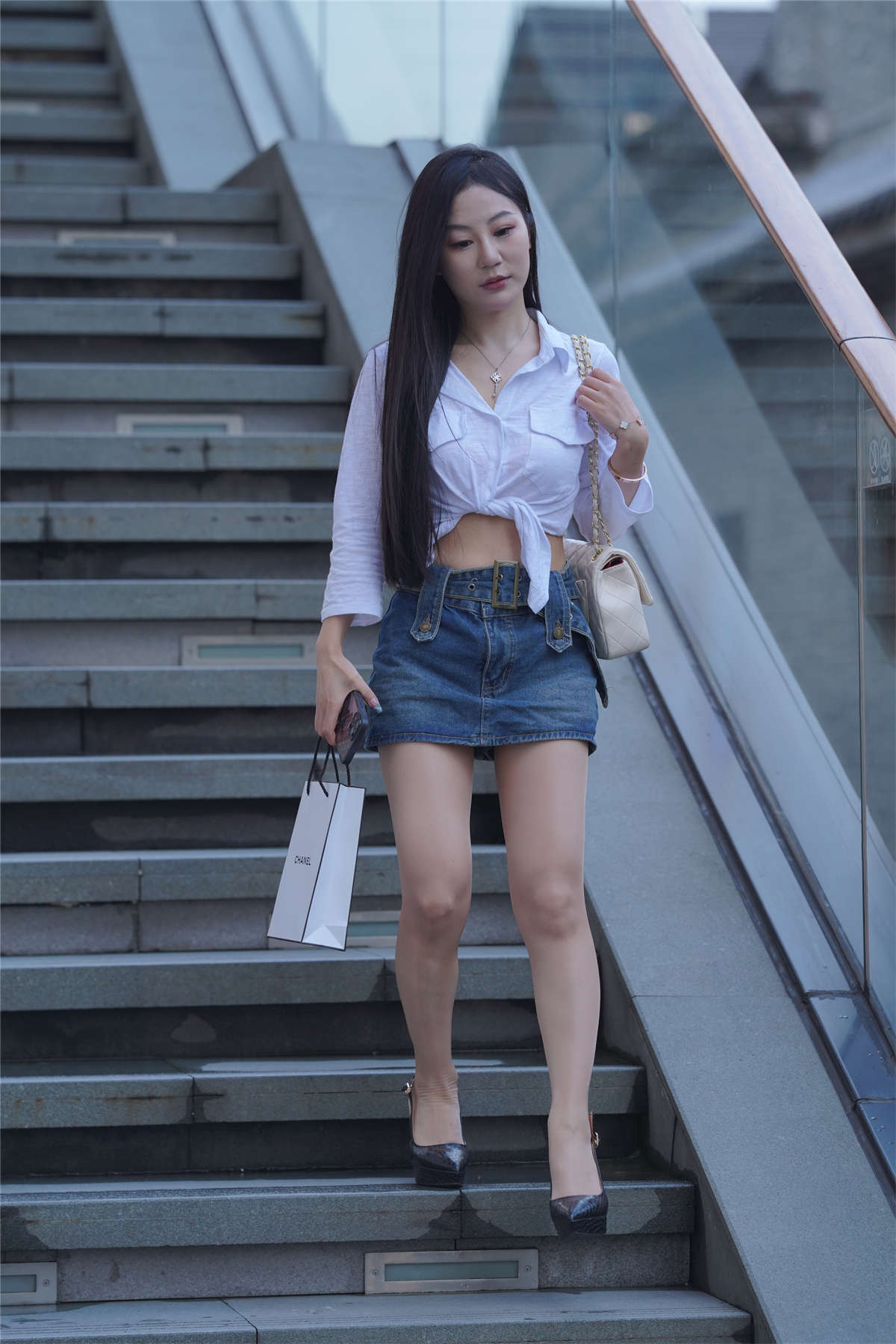 图片[2]-衬衫牛仔裙-日更街拍