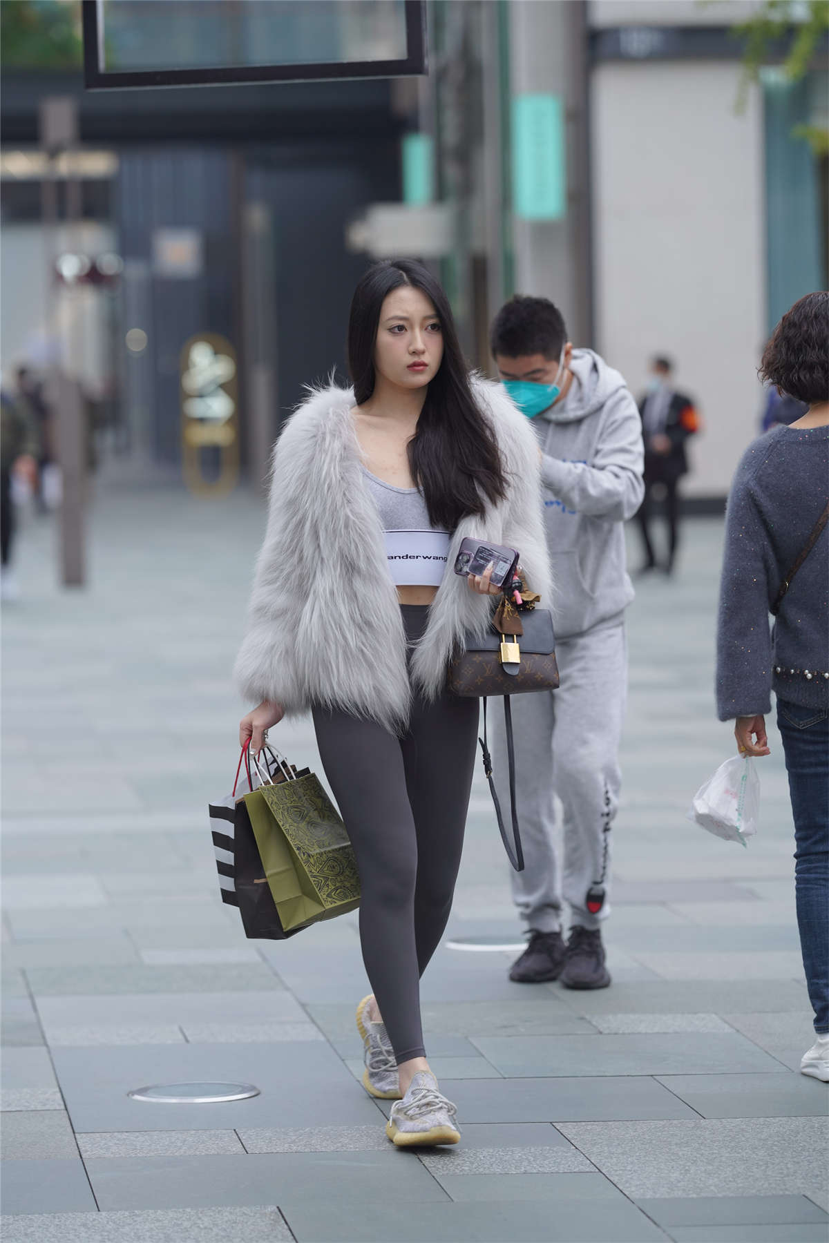 图片[2]-皮草瑜伽裤-日更街拍