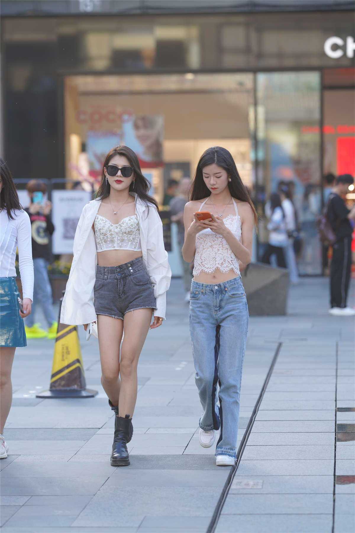 图片[2]-时尚姐妹花-日更街拍
