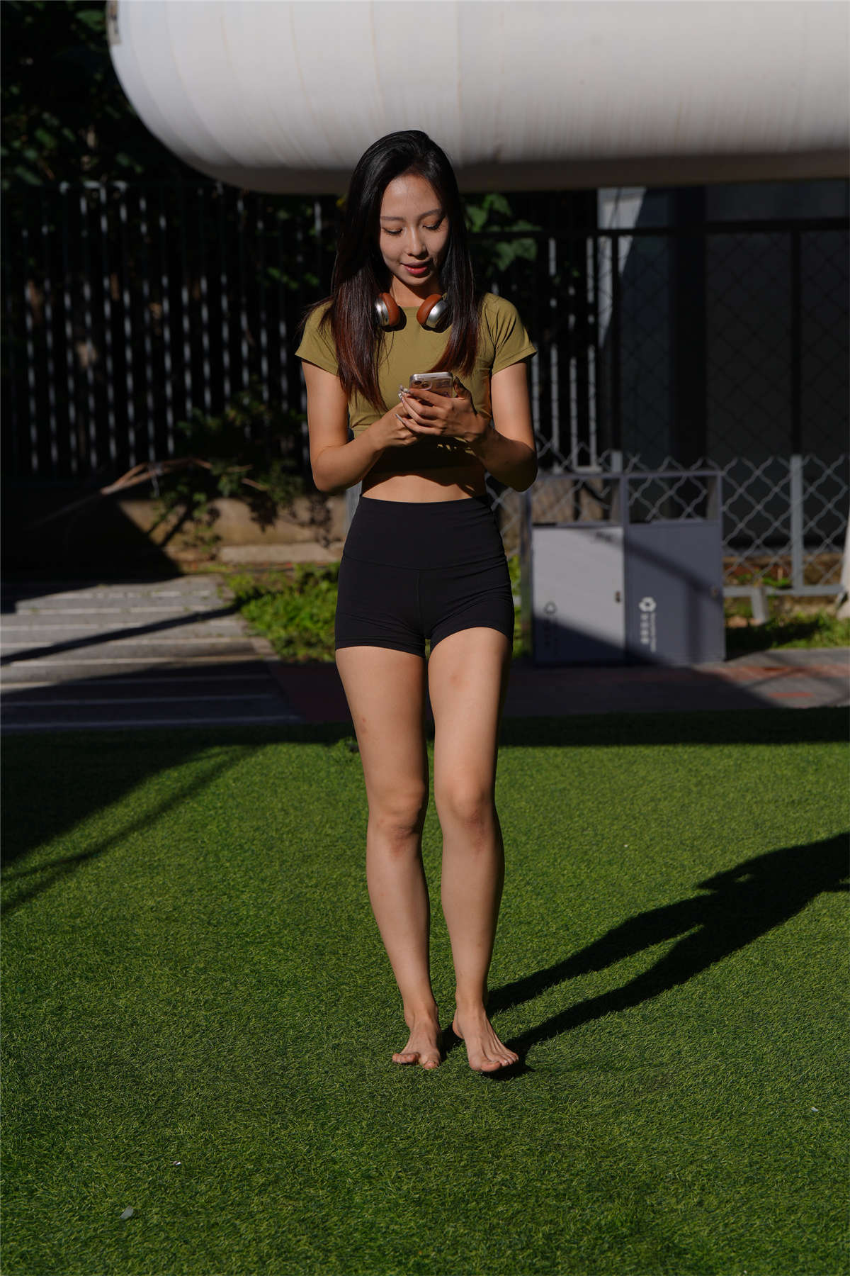 [魔镜原创摄影] kaine模拍作品 黑色运动短裤女孩-日更街拍