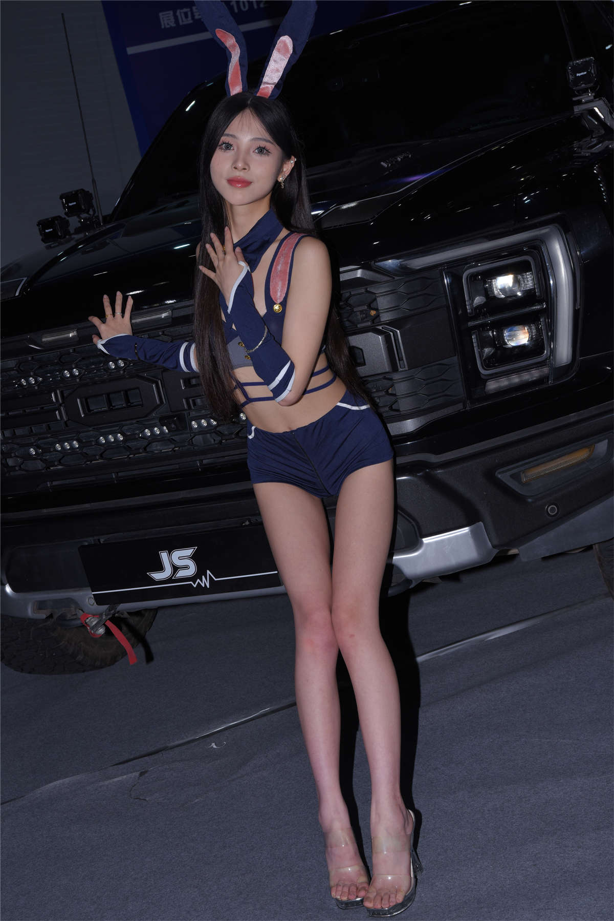 图片[2]-性感小兔-日更街拍