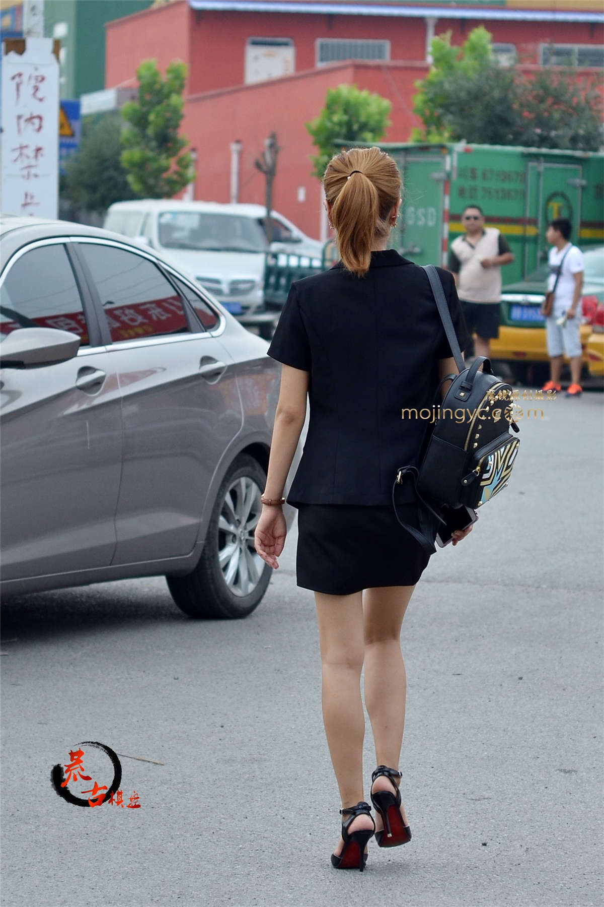 图片[2]-8-12 职业OL装，OL高跟鞋-日更街拍
