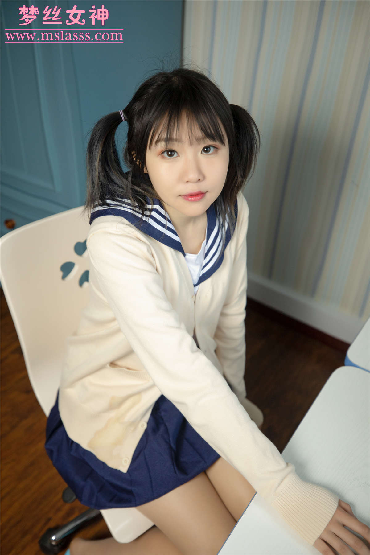 图片[2]-2021.02.22 小奶喵 丝丝-日更街拍