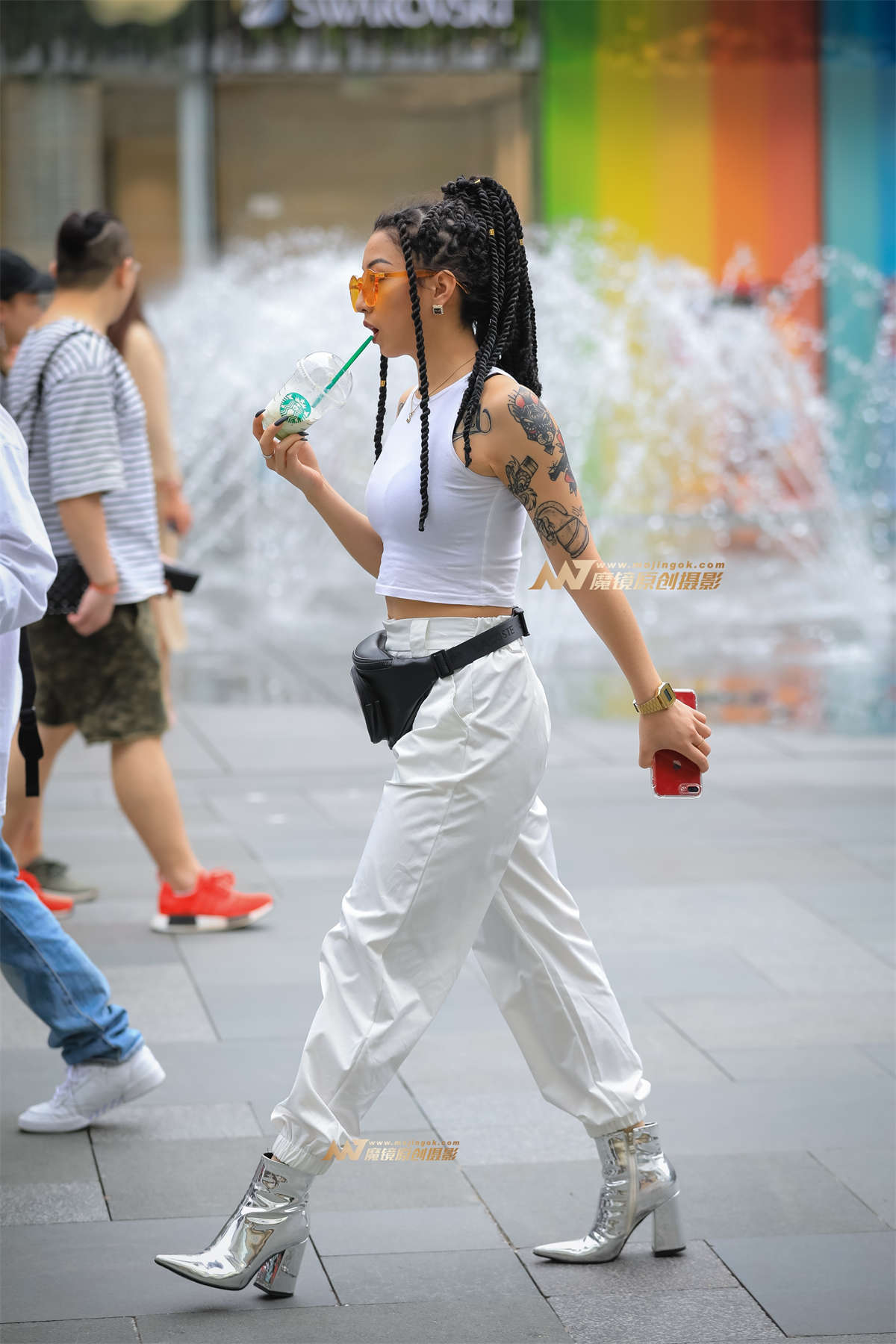 【凯恩时尚街拍NO.2】时髦的发型酷酷的纹身 潮范儿十足-日更街拍