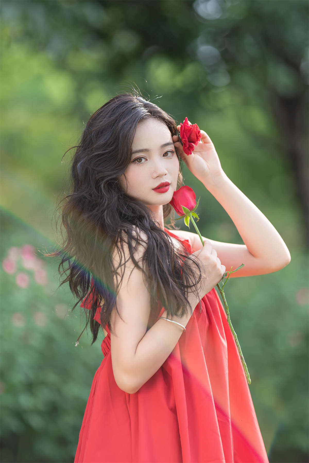 YITUYU艺图语 2023.12.03 红裙少女 小欧O-日更街拍