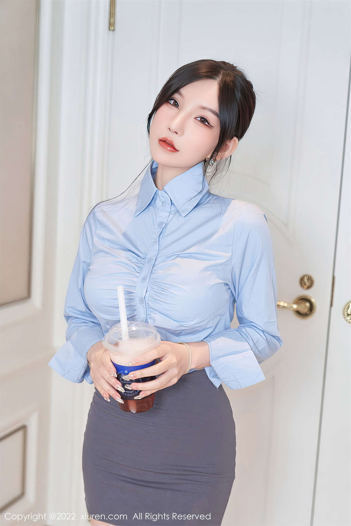 Xiuren秀人网 2022.11.04 NO.5812 周于希Sally-日更街拍