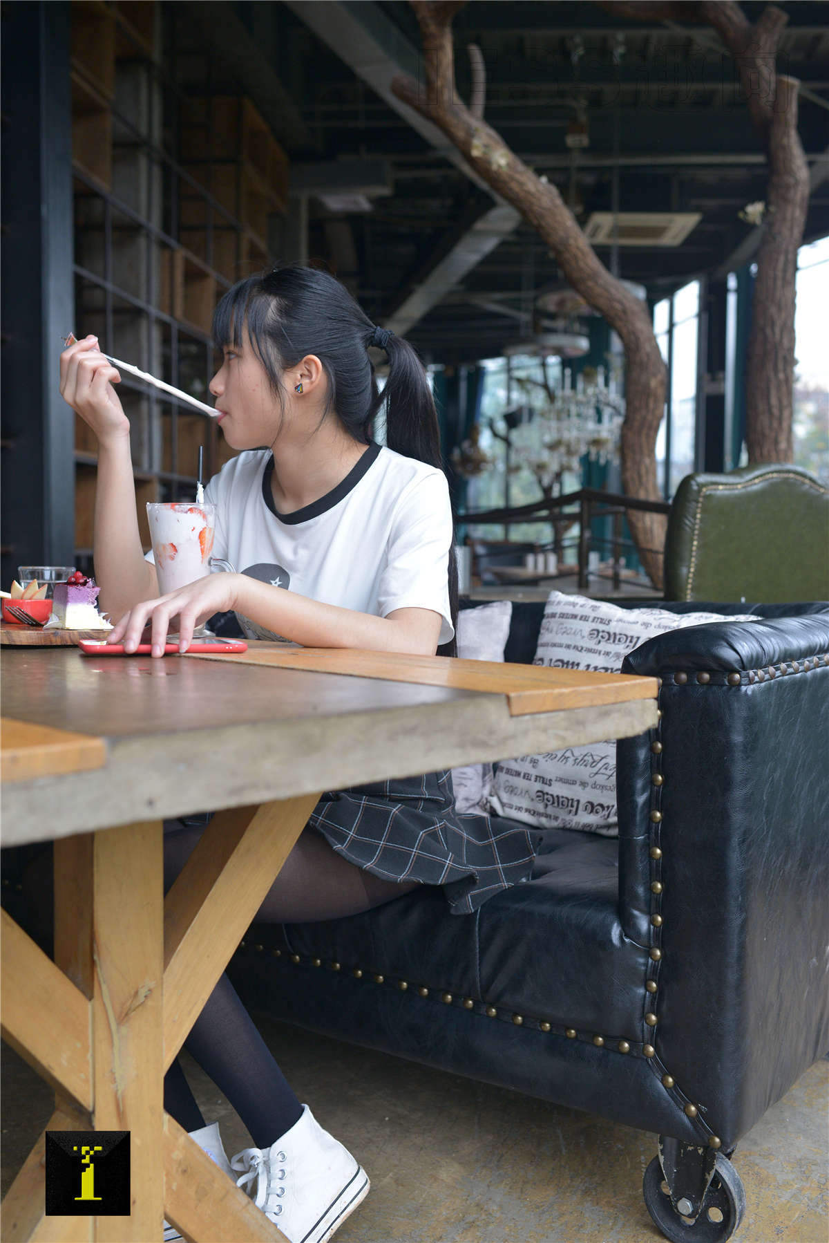 图片[2]-IESS异思趣向 普惠集054 妹妹琪琪 妹妹的80D（4）-日更街拍