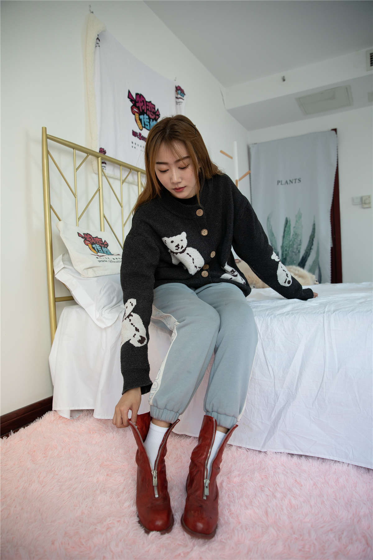 物恋传媒 NO.689期 小鹿-快意人生-日更街拍